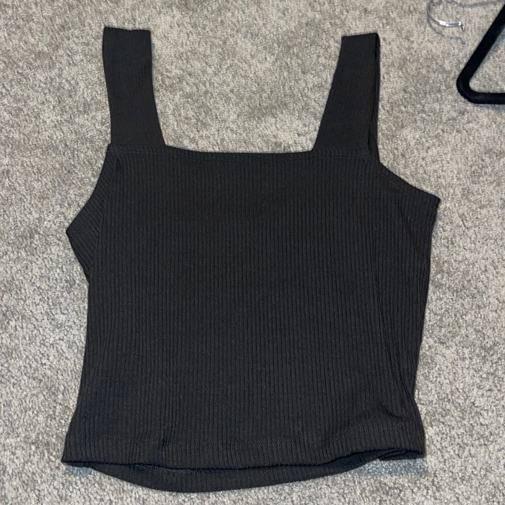 AQUA BLACK CROP TOP